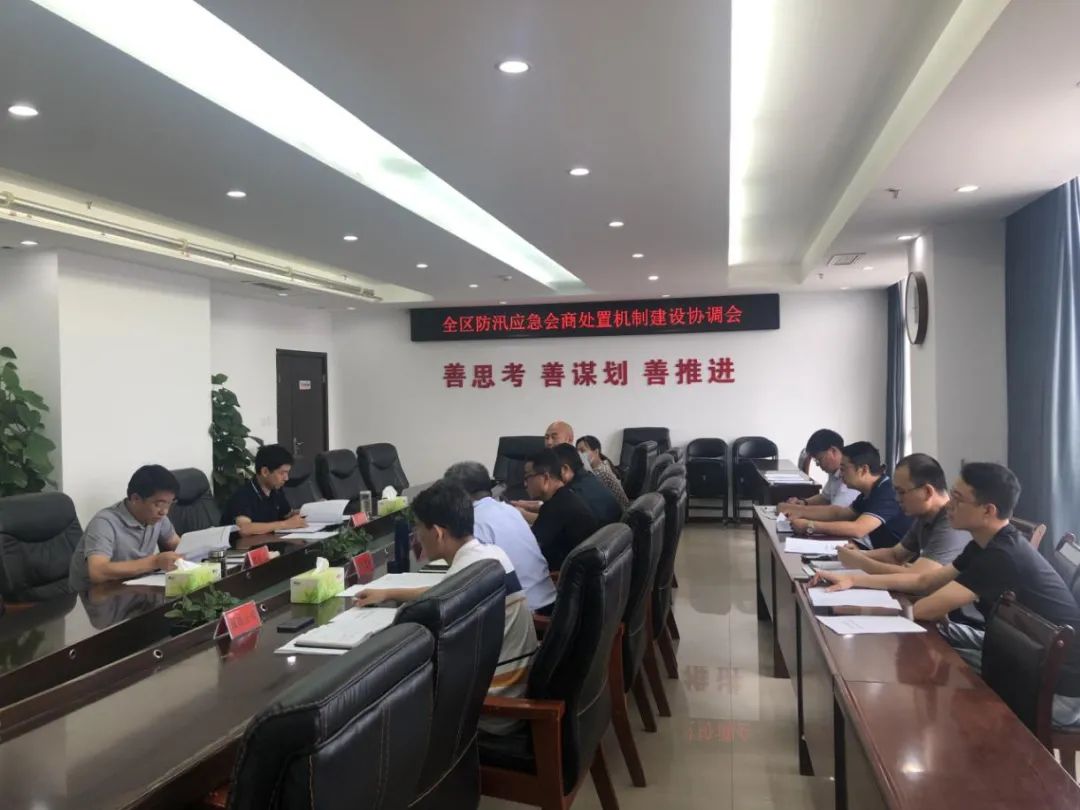 防汛常規(guī)物資|消防滅火裝備|消防救援裝備|水域救援救生|應(yīng)急照明設(shè)備|防汛與應(yīng)急包|水泵發(fā)電機類|救生救援儀器