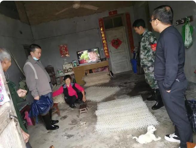 防汛常規(guī)物資|消防滅火裝備|消防救援裝備|水域救援救生|應急照明設(shè)備|防汛與應急包|水泵發(fā)電機類|救生救援儀器